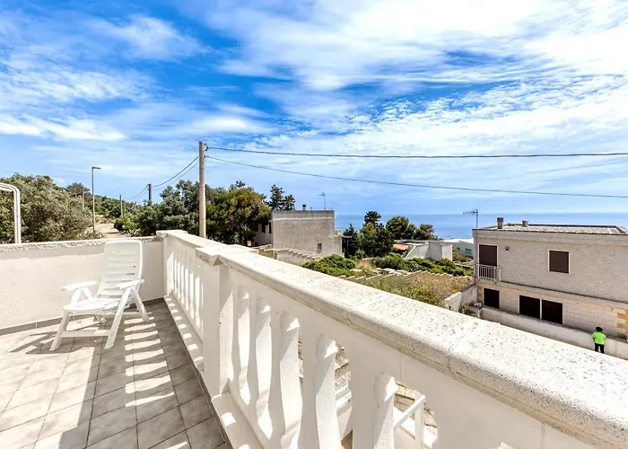 Le Carrube Vista Mare